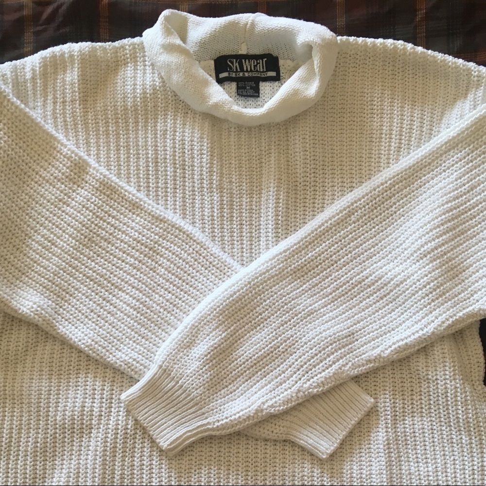 Tunic length sweater